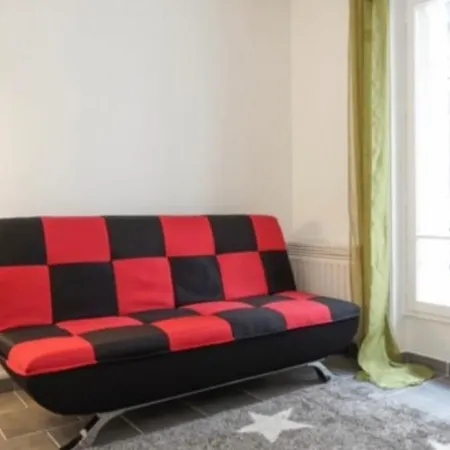Apartment Pres De La Porte Maillot